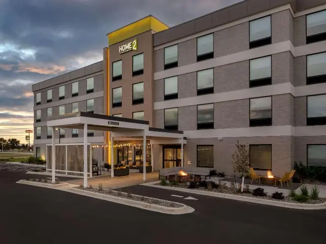 Home2 Suites By Hilton Sheboygan