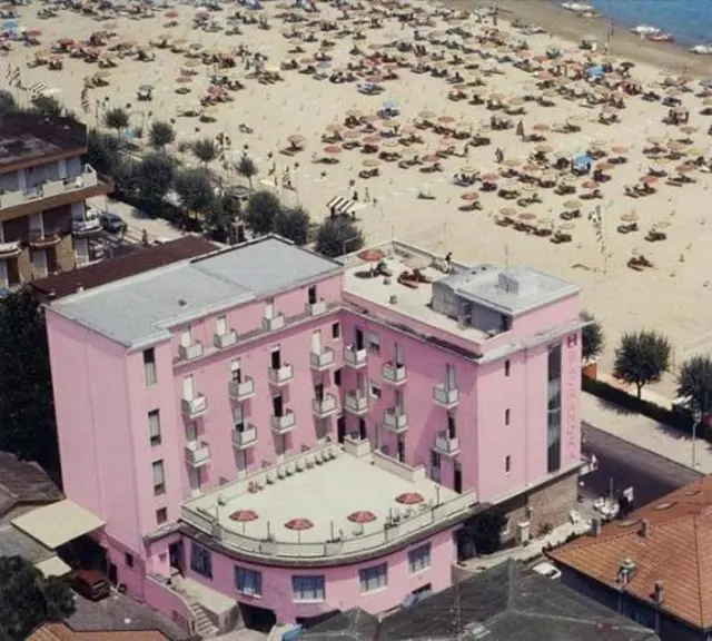 Sacramora Hotel