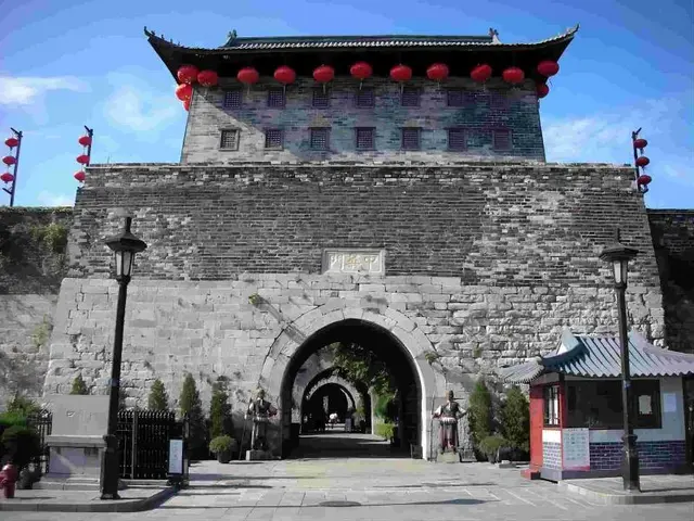 Nanjing Confucius Temple Huajianfu · Laiyan
