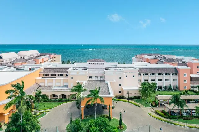 Iberostar Selection Rose Hall Suites All Inclusive