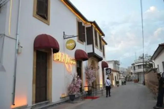 Nagas Hotel