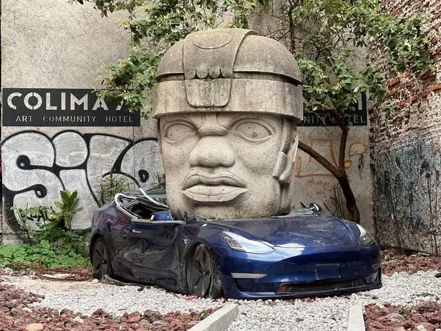 Colima 71 Art Community Hotel