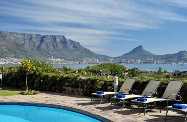 Leisure Bay