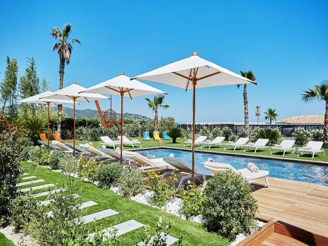 Eden Hotel