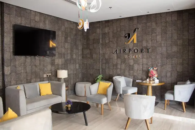 Airport Hotel