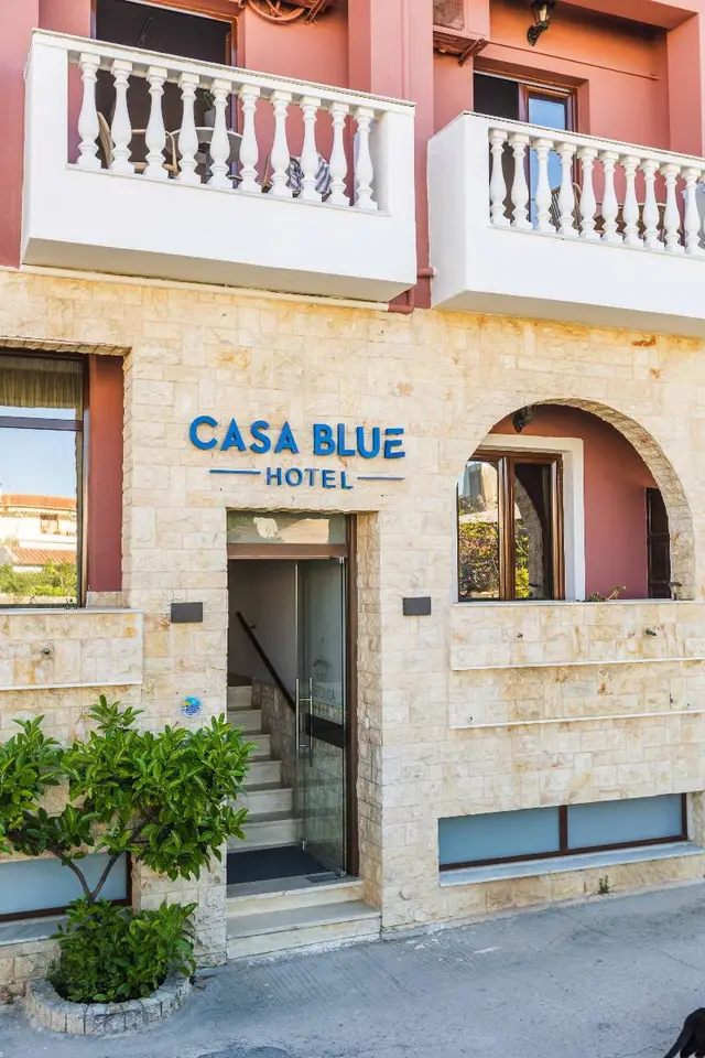Casa Blue Hotel