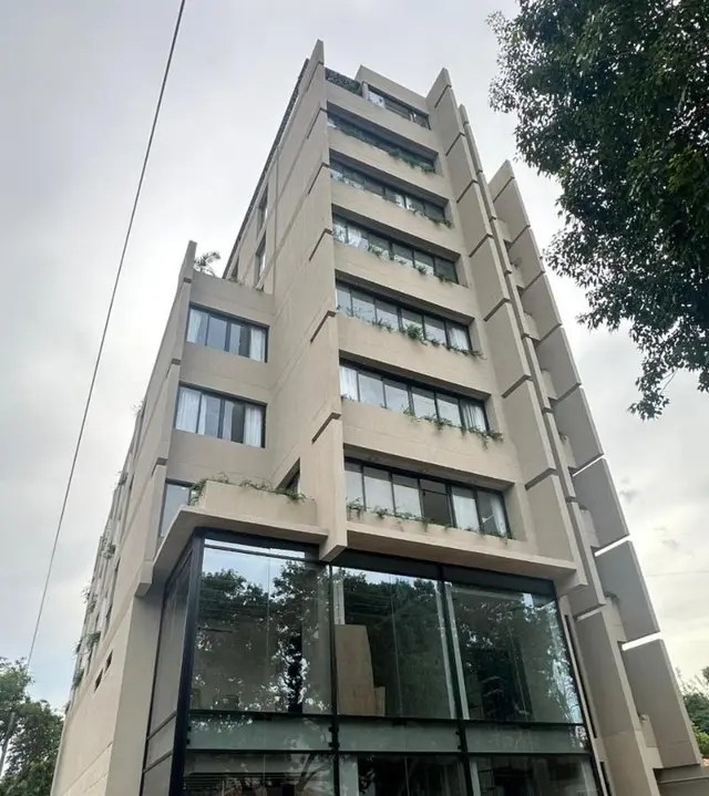 Divina Tower