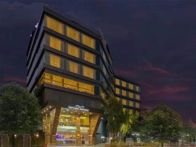 Hrj Sarovar Portico Indore
