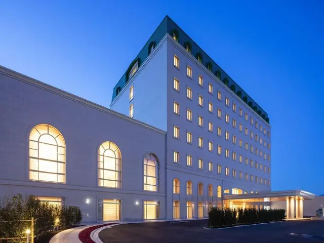 Grand Empire Hotel