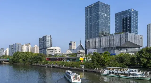 Four Seasons Hotel Hangzhou at Hangzhou Centre