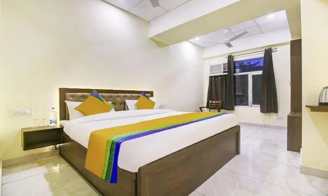 Itsy Hotels Oasis Inn