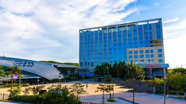 Incheon Airport Global Hotel & Suites