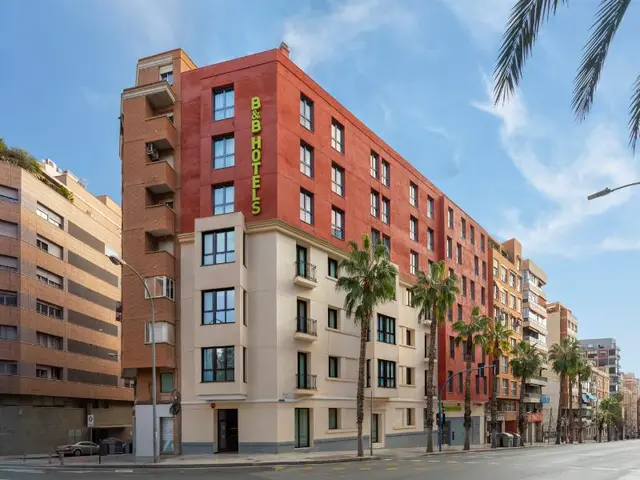 B&B HOTEL Alicante Centro