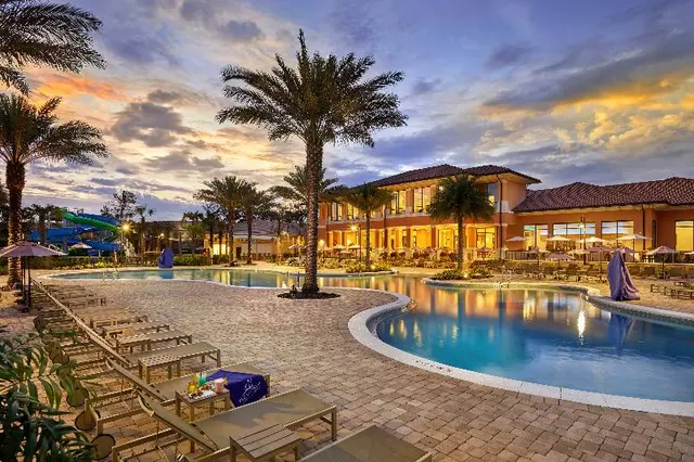 Regal Oaks Resort by IDILIQ