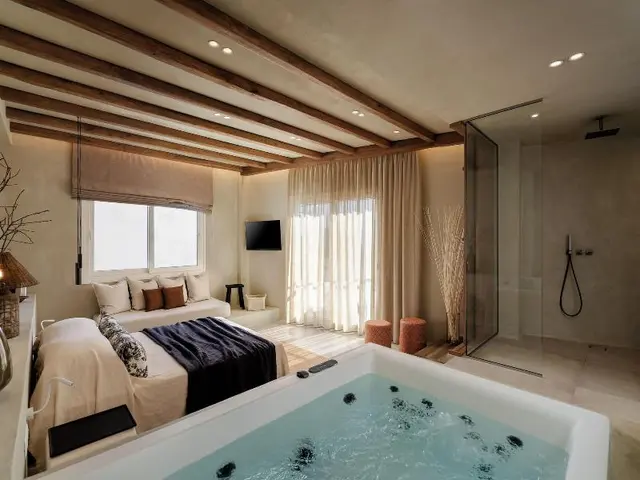 Tesoro Elegant Escapes Suites