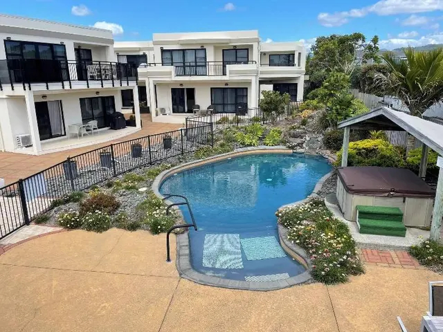 Ocean Breeze Resort Pauanui