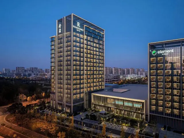 Renaissance Qingdao Hotel