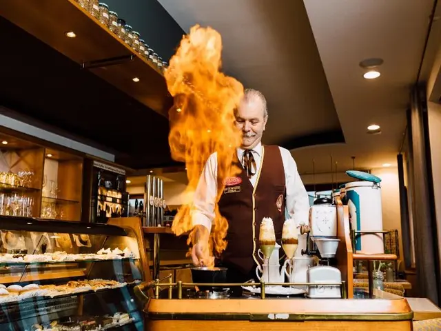 Simon Hotel Cafv
