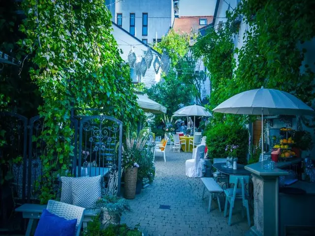Art Boutique Hotel Bv Rgerhaus