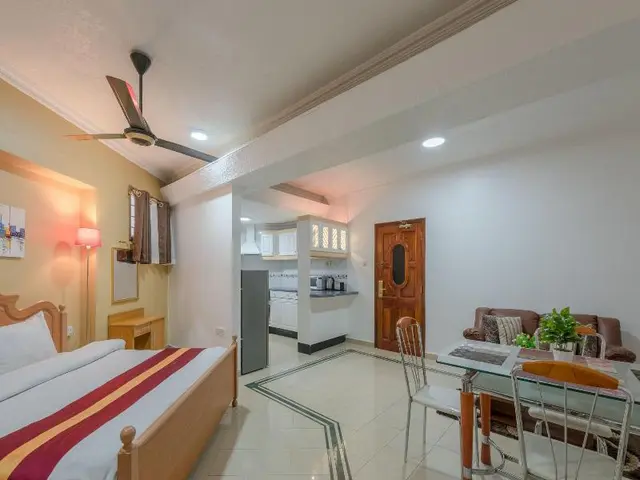 Hotel Raha Tower