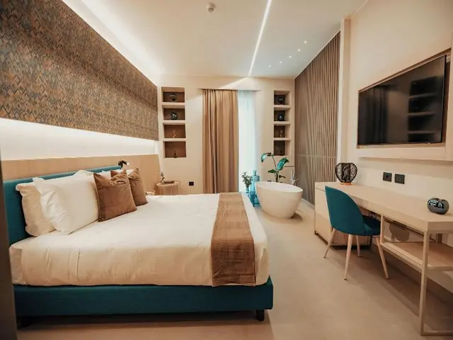 Lumia Hotel