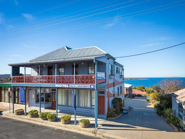 Heritage House Motel Units