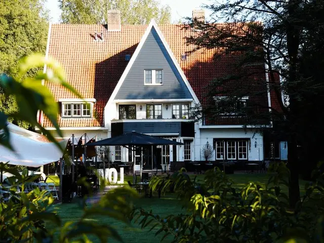 Hotel De Barones