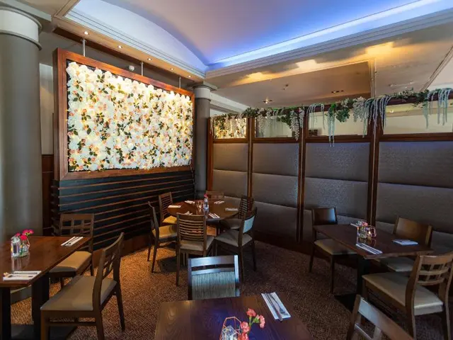 Fletcher S Restaurant Bar Rooms