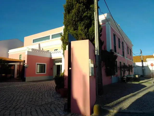 Hotel Acez