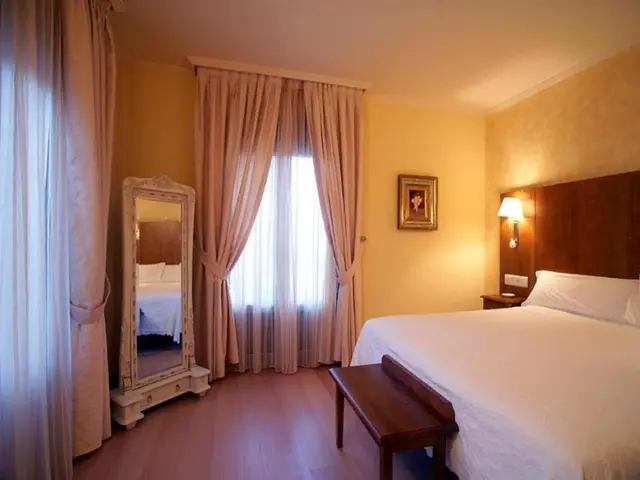 Hotel Villa De Larraga