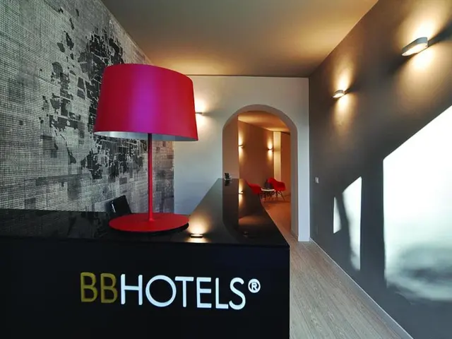 Bb Hotels Aparthotel Cittv Studi