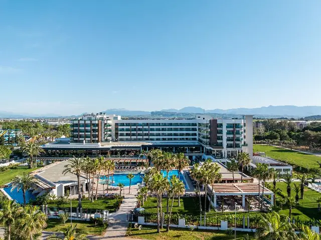 Sural Saray (Adult Only +16)