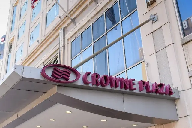 Crowne Plaza Cleveland at Playhouse Square