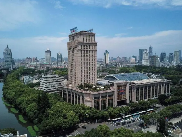 Wyndham Grand Plaza Royale Ningbo