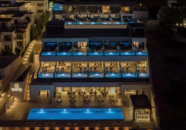 Castello Boutique Suites By The Sea