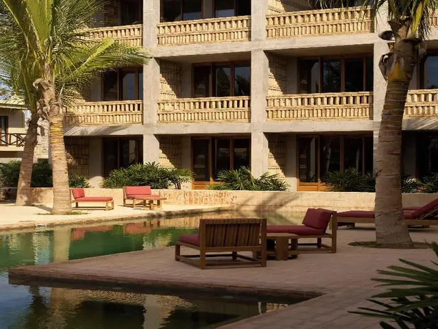 Hotel Humano