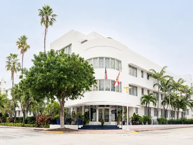 Riviera Suites South Beach