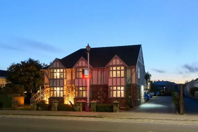 The Elmwood Motel