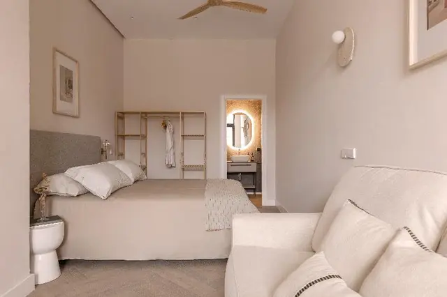 MH Apartments Central Valencia