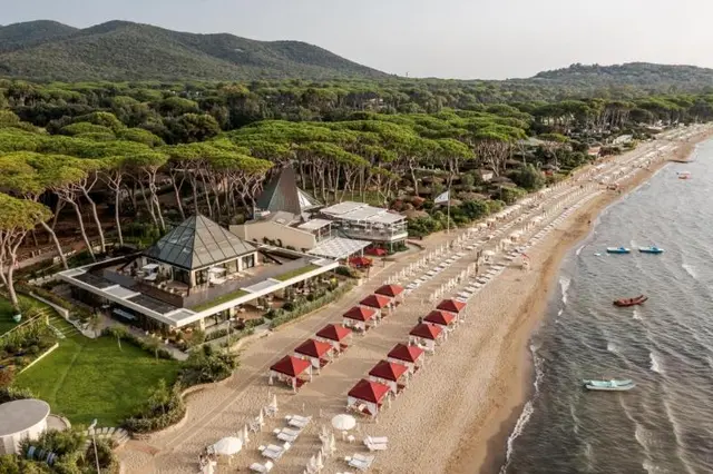 Cala Beach Resort
