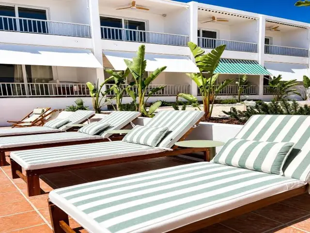Hostal S Algaret