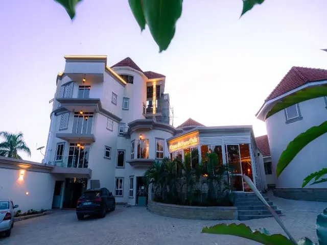 Grik Hotel Entebbe