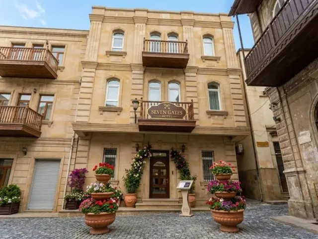 Seven Gates Hotel