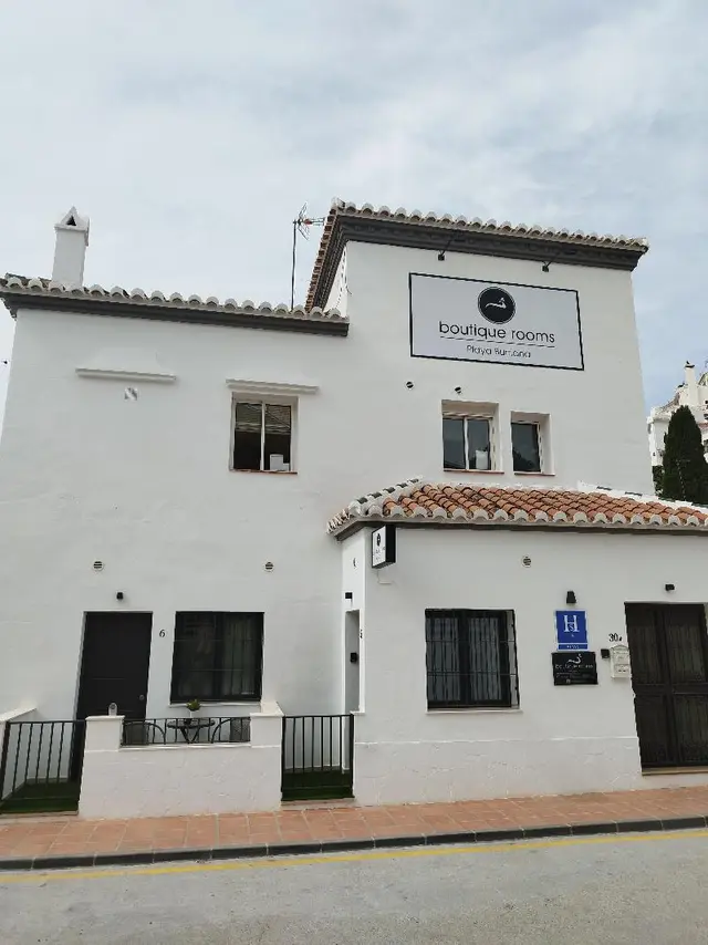 Boutique Rooms Playa Burriana