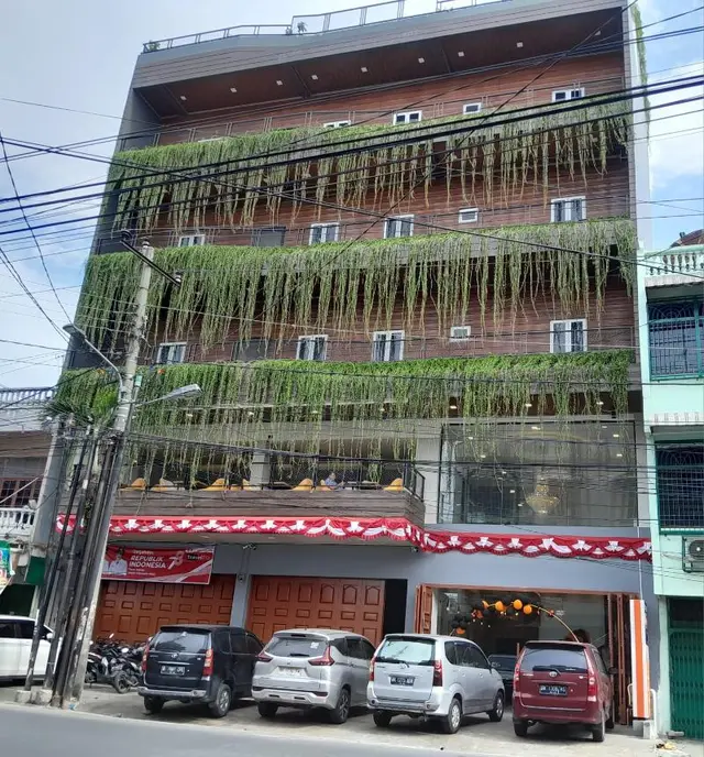 Travelbiz Hotel
