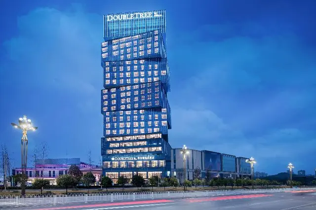 DoubleTree by Hilton Guang'an
