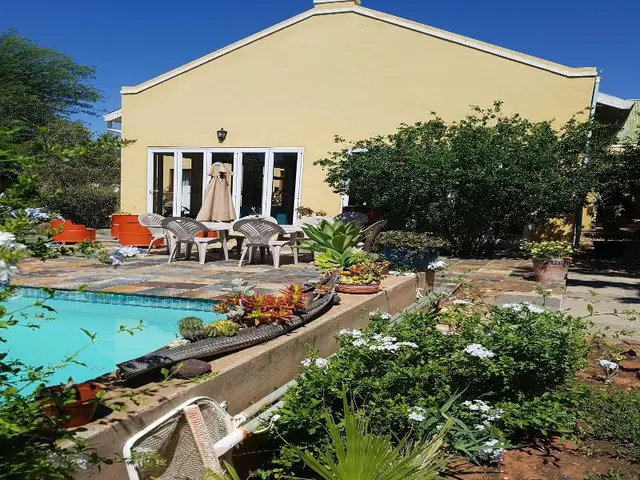 Steytlerville Villa Guest House