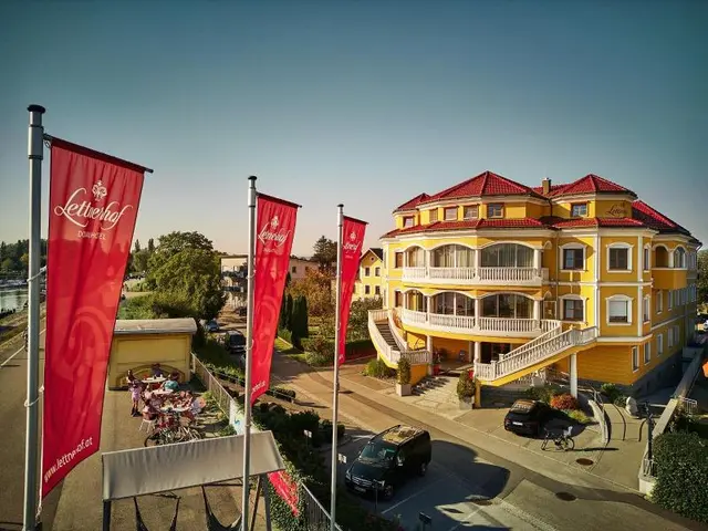 Donauhotel Lettnerhof