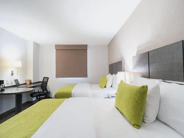 Hotel Bewow Queretaro