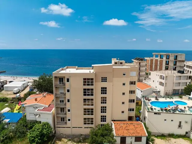 Saray Hotel